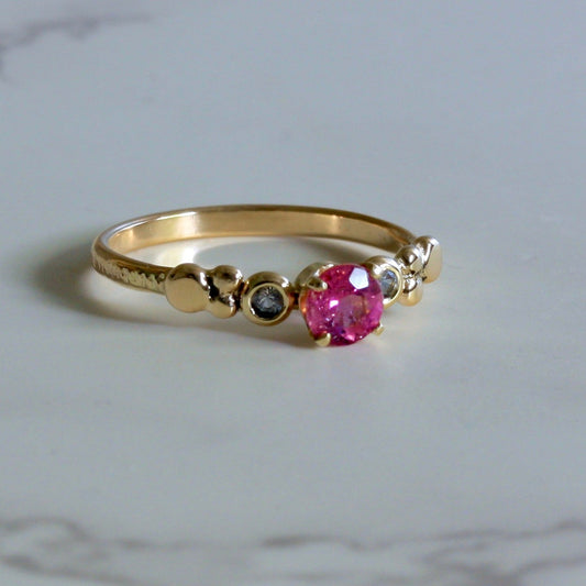 14k yellow gold tourmaline and sapphire ring
